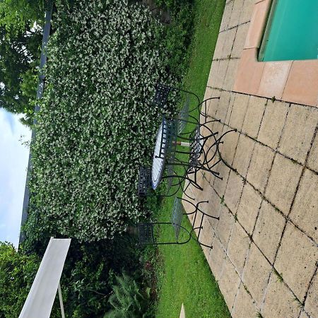 Bed and Breakfast La Morgiane Saint-Germain-les-Vergnes Екстер'єр фото