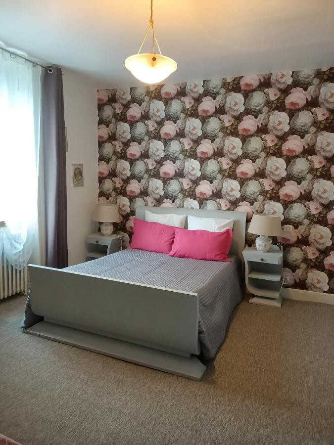 Bed and Breakfast La Morgiane Saint-Germain-les-Vergnes Екстер'єр фото